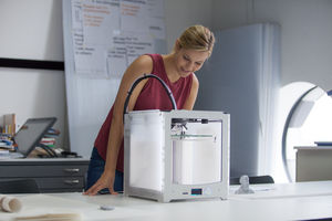 Designer with 3D printer