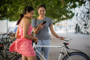 Students on way to college