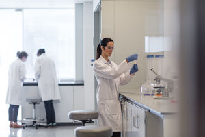 Female scientist working in a science laboratory