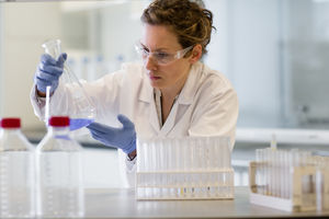 Female scientist working in a science laboratory